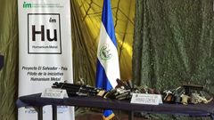 Det är beslagtagna vapen i El Salvador som förvandlas till först Humanium Metal by IM och sedan till användbara produkter. Nu kommer en del av dessa produkter visas på FN i New York.