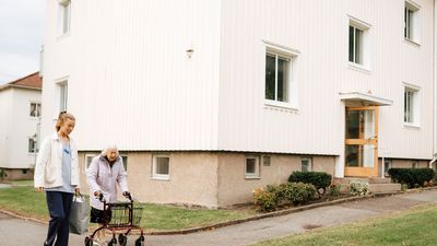Fler än åtta av tio kommuner, 83 procent, saknar helt eller har brist på senioranpassade bostäder i någon form, visar ny statistik från Boverket som analyserats av Länsförsäkringar Fastighetsförmedling.