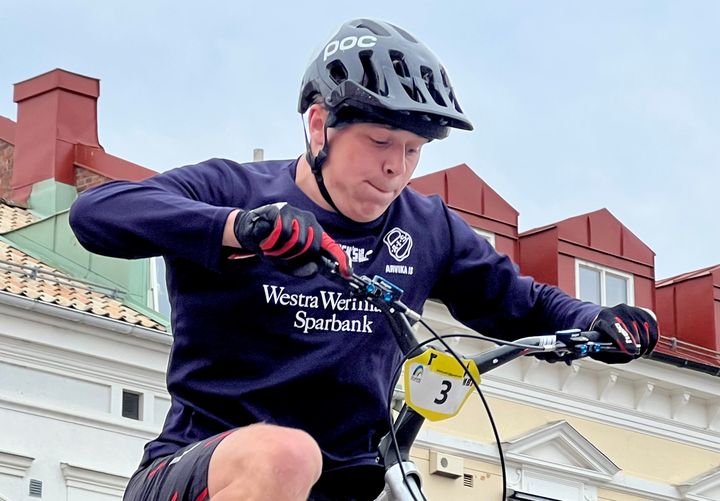 Ludvig Andersson, Arvika IS , vann SM i cykeltrial.