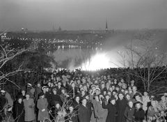 Valborgsfirande på Skansen 1944. Foto: Ronninger, Herman / Stockholms Stadsmuseum