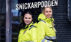 JM:s snickarlärlingar Linn Gergi och Susanne Wacklin, som driver Snickarpodden – årets vinnare av byggbranschens jämställdhetspris "Jämställdhetsbygget".