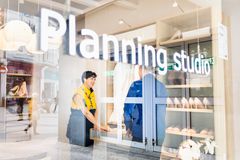 Som ännu ett led i att öka tillgängligheten för sina kunder, har vi öppnat mindre planeringsstudios i Norrköping, Lund, Växjö och Göteborg, samt en större i Bromma. 
