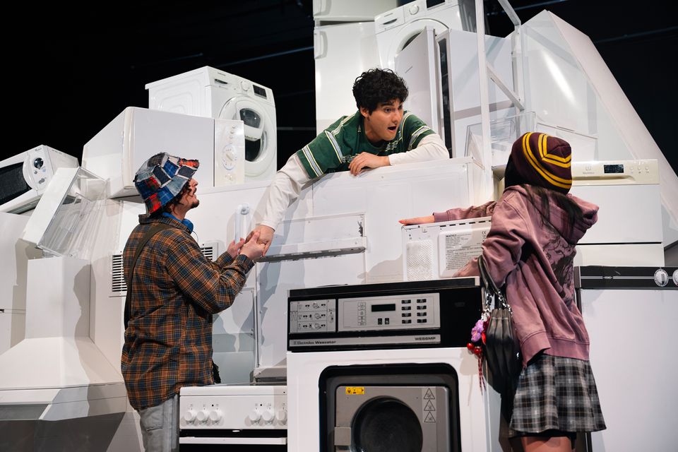 SÄG INGET TILL MAMMA