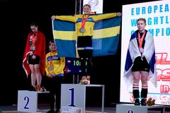 Nellie Vikström tog två EM-guld och ett silver på ungdoms-EM i polska Raszyn.  Foto: Per Wiklund