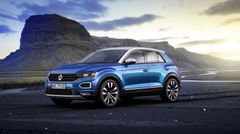 T-Roc Nu utökar Volkswagen sitt modellutbud med en nyutvecklad crossover. Färgstarka T-Roc kombinerar en SUV:s egenskaper med smidigheten hos en kompakt halvkombi.