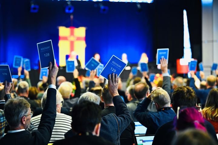 Omröstning på kyrkomötet 2022. Foto: Magnus Aronson/Ikon