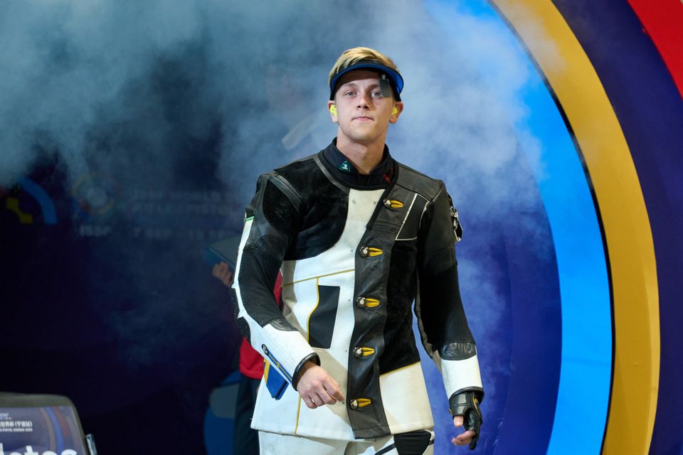 Victor Lindgren entre Ningbo