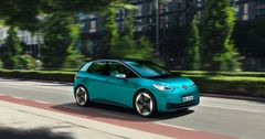 Volkswagens nya elbil ID.3 är den första bilen i koncernen som levereras till kunder koldioxidneutralt (netto).