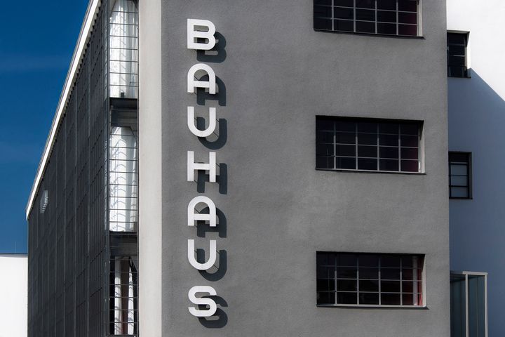 Bauhausbyggnaden i Dessau (Sachsen-Anhalt). FOTO: Stadtmarketinggesellschaft Dessau-Roßlau mbH