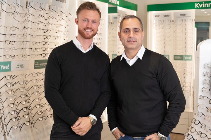 Kompanjonerna Richard Magnason och Mohammed Haddad öppnar sin tredje gemensamma Specsaversbutik, på Väla. Foto: Christine Ohlsson