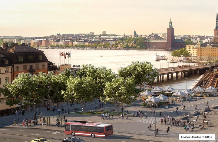 Bild på torg och uteservering