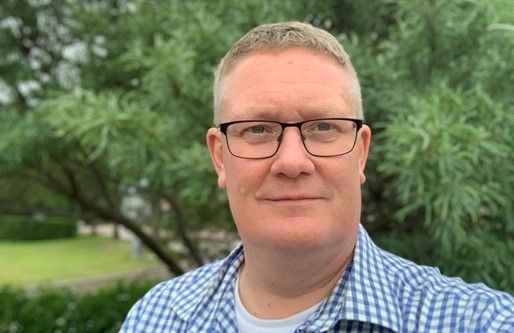 Marco Suares blir ny rektor på Adolfsbergsskolan. Han kommer närmast från Beckombergaskolan och har även arbetat i bland annat Tyresö, Sundbyberg och på Svenska skolan i Milano. Foto: Privat