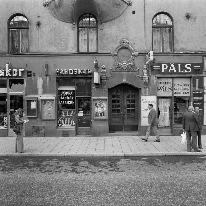 Bild ur fotoboken Staden som inte längre är. 1970-talets Stockholm. Ny bok från Stockholmia förlag.