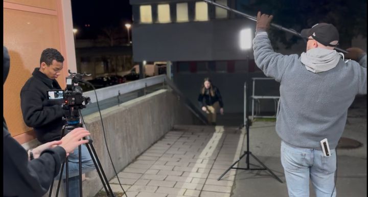 Barn och ungdomar i olika åldrar skapar filmer utifrån deras erfarenheter. Foto: Kulturskolan Stockholm