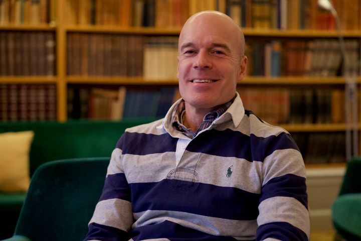 Fredrik Skog på Norra Real får utmärkelsen årets rektor på gymnasiet när utbildningsförvaltningen delar ut priser i Prinsens galleri i november. Foto: Pelle Mårtenson