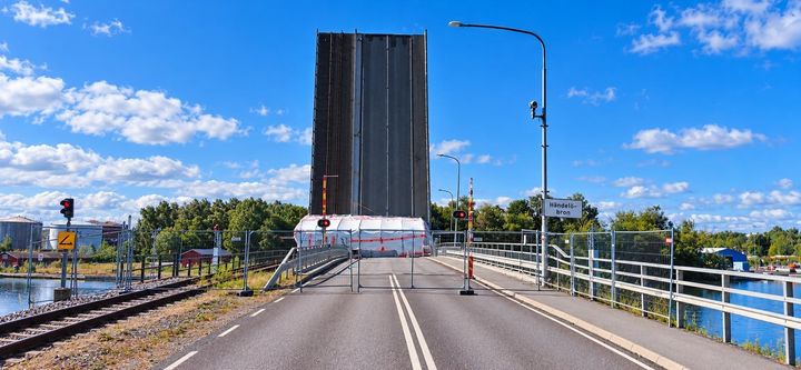 Händelöbron står idag i uppfällt läge. Foto: Norrköpings kommun