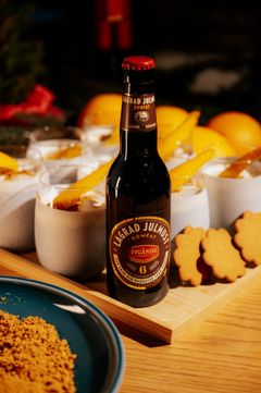 Nygårda Julmust lagrad på romfat