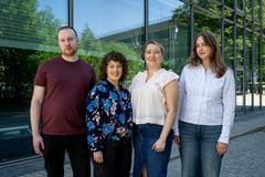 Marcus Lindström, Elin Nordlund, Linnéa Engholm och Amanda Åström. Foto: Christine Olsson/TT