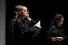 Dramaten.Doc. Nina Fex och Helen Al-Janabi