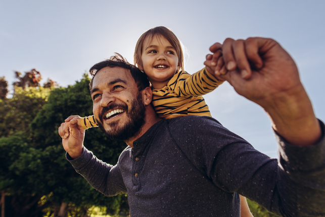 Fars dag är en viktig högtid för såväl familjer som för handelsföretagen.