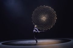 Totality in parts. Kungliga Baletten 2024.  Zane Smith-Taylor. Koreografi Lukas Timulak. Foto: Kungliga Operan / Nils Emil Nylander