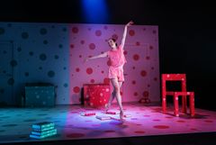 Vem där? Unga Operan 2025. Nathalie Nordquist. Foto: Kungliga Operan/Emmalisa Pauly