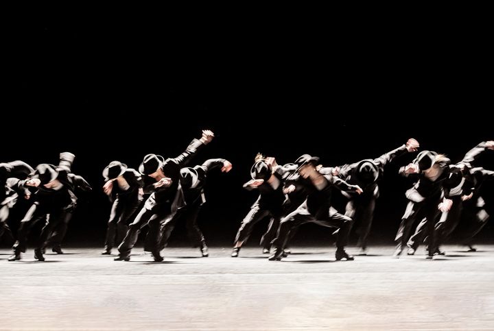 Minus 16 i koreografi av Ohad Naharin, Kungliga Baletten. Foto: Kungliga Operan/Carl Thorborg
