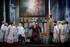 Tosca, Kungliga Operan 2026. Ola Eliasson, barnkör från Adolf Fredriks musikklasser. Foto: Kungliga Operan/Markus Gårder