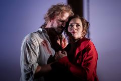Tosca, Kungliga Operan 2026. Daniel Johansson, Malin Byström. Foto: Kungliga Operan/Markus Gårder