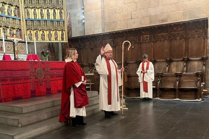 Biskop Johan Tyrberg invigde en ny resekräkla i samband med morgonmässan den 13 december i Lunds domkyrka.