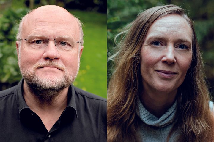Ola Larsmo, författare, litteraturkritiker och samhällsdebattör föreläser tillsammans med Jonna Bornemark som är professor i filosofi, författare och föreläsare.