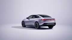 ID. AURA har utvecklats särskilt för kunder i det prismedvetna A-segmentet och kombinerar modern teknik med dynamisk design