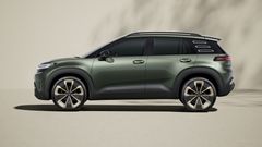 Linjerna och de kraftfulla ytorna hos ID. CROSS Concept är rena och tydliga.