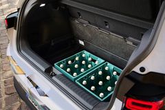 Men uppfällt baksäte rymmer bagageutrymmet upp till 435 liter.