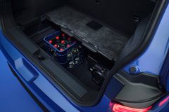 Bagageutrymmesvolymen är hela 441 liter. När baksätesryggstöden är nedfällda ökar lastvolymen till 1 240 liter.