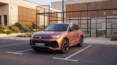 Jubileumsmodellen Tiguan Edition 20 i den speciellt framtagna metalliclacken Maple Red.