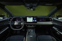 Interiören i ID. Tiguan R-Line förenar sportighet, komfort och modern premiumdesign.