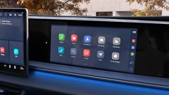 I kupén erbjuds en multifunktionell passagerardisplay som tillval, för första gången i en europeisk Volkswagen.