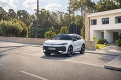 T-Roc Hybrid erbjuds i en version med 136 hk i utrustningsnivån Life (bilden visar en R-Line).