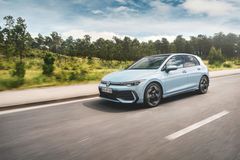 Golf Hybrid erbjuds i två effektnivåer: 136 hk och 170 hk.