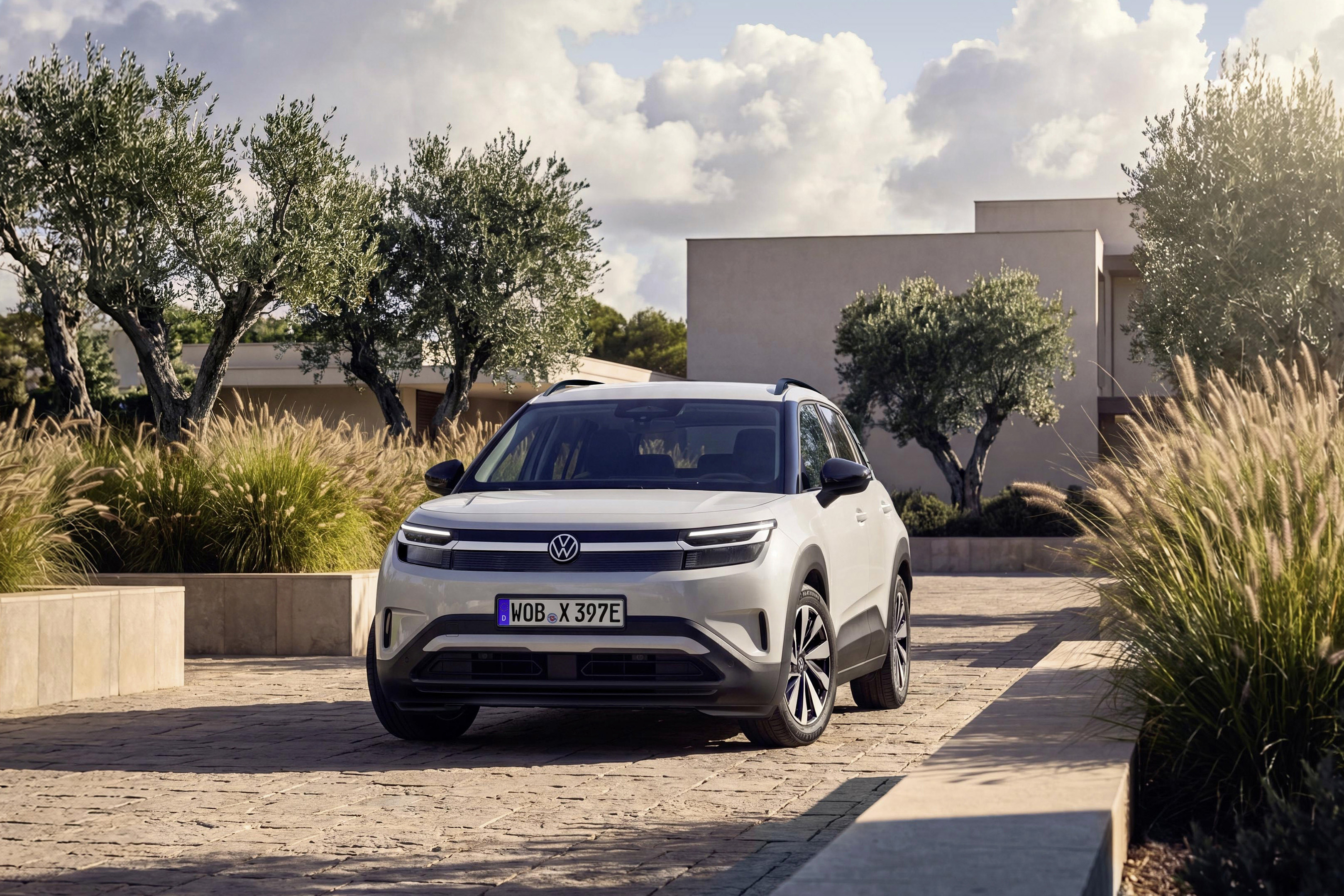 Volkswagen lanserar nytt privatleasingerbjudande för elbilarna ID. Polo och ID. Cross