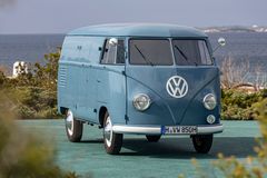 Produktionen av första generationen (T1) startade 8 mars, 1950