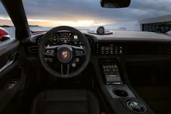 Taycan GTS med E-Shift och uppdaterat infotainmentsystem