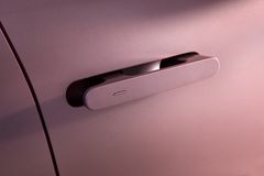 Flush door handle