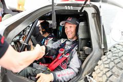 Välmeriterade Mattias Ekström och Emil Bergkvist tävlar för Audi i Dakarrallyt i elektrifierade RSQ e-tron