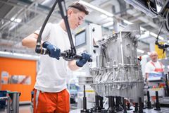 Motortillverkning hos Audi Hungary i Györ