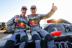 Mattias Ekström tillsammans med Emil Bergkvist i Dakarrallyt 2022