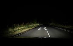 Audi Q3 med digitala Matrix LED strålkastare med aktiverat orienteringsljus