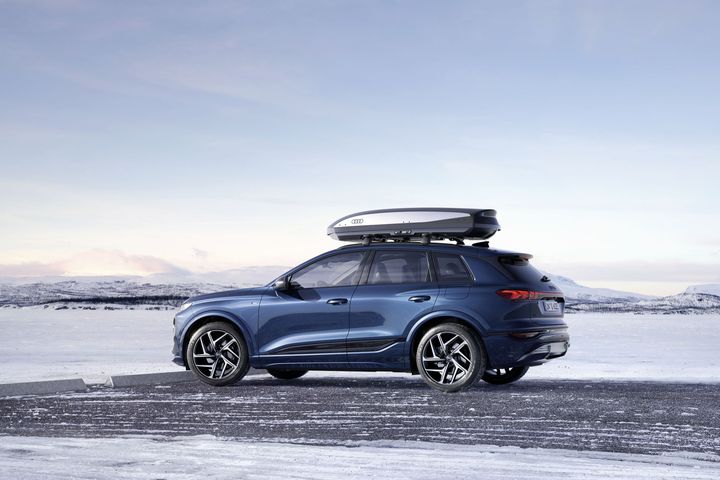 Audi Q6 e-tron uppdateras vid modellårskifte och fokuseras på quattro