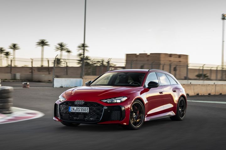 Nya Audi RS 5 i ett första test i Marocko